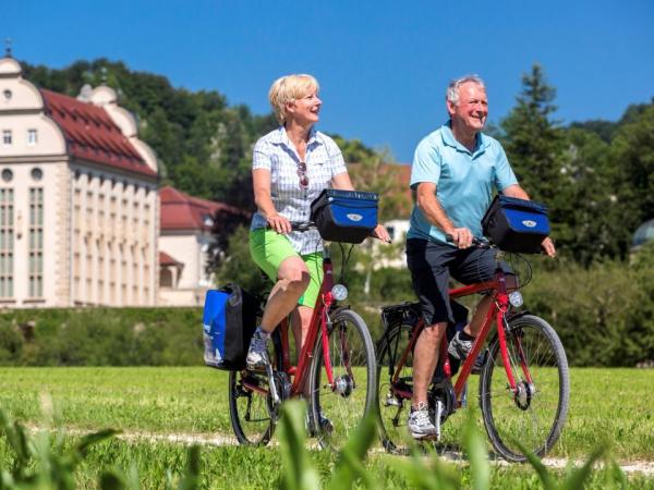 Cyclists in Beuron