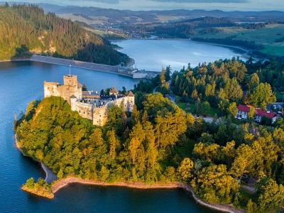 Dunajec - Niedzica castle