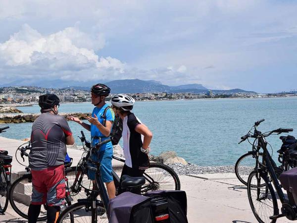 Cyclists at Promenade des Anglais in Nice