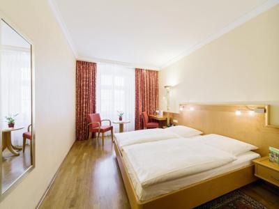 Hotel zum Schiff Room