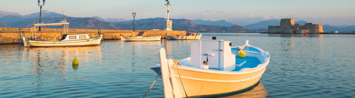 Boot in der Abendstimmung bei Nafplio