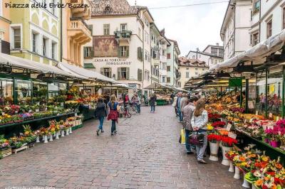 Fruit market in Bozen