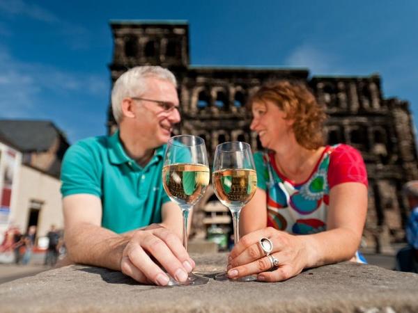 Trier - Porta Nigra - Wein