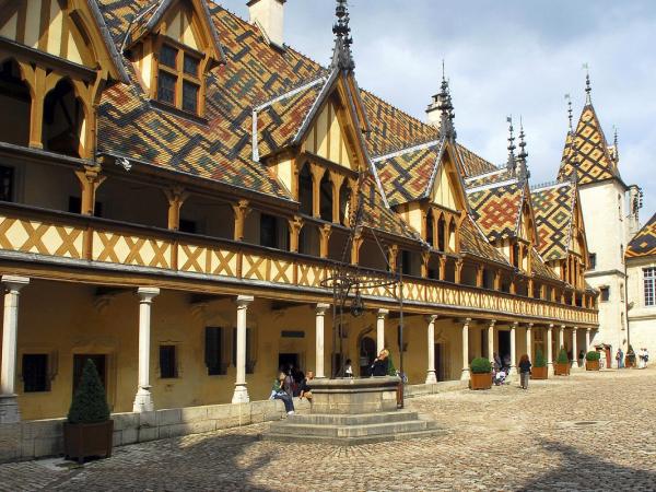 Beaune Hotel Dieu