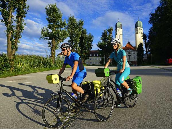 Abbey Schweiklberg - cyclists