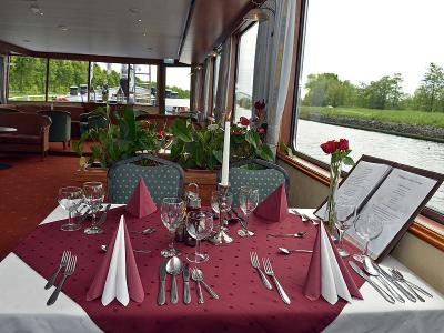 MV Fluvius Restaurant