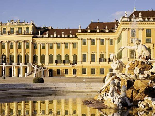 Schoenbrunn Palace