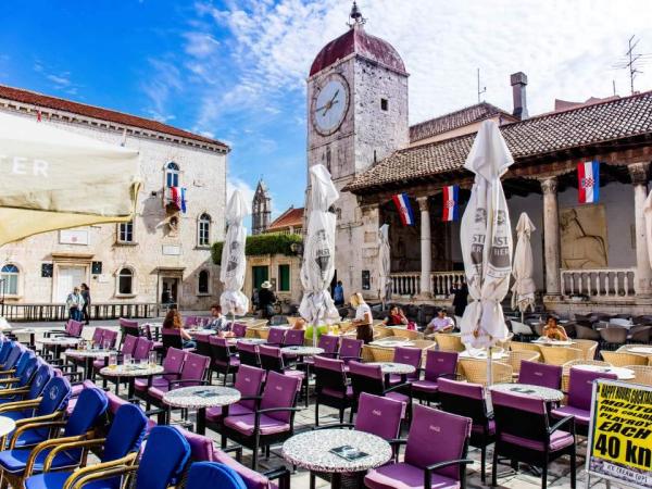 Trogir restaurants