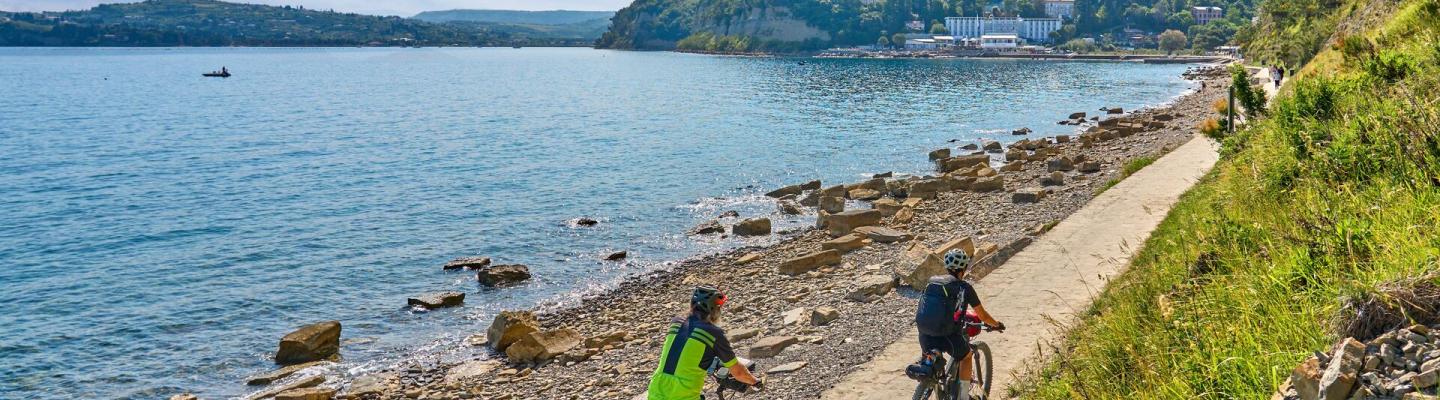 Cyclists near Coper on the adriatic coast