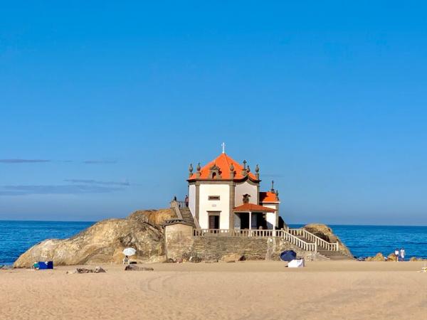 Chapel Senhor da Pedra