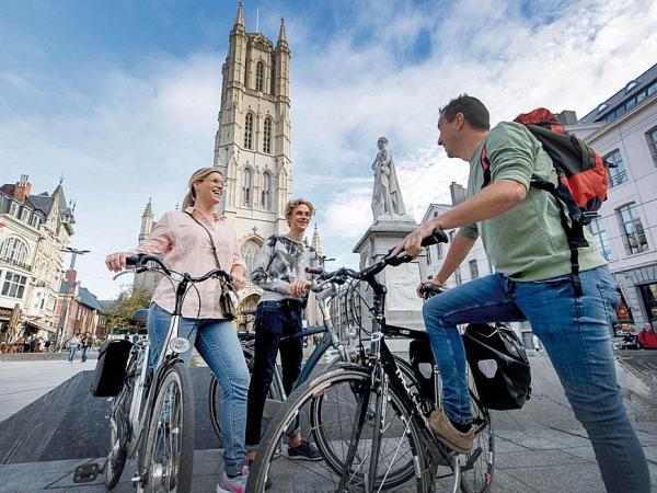 Cycling in Ghent